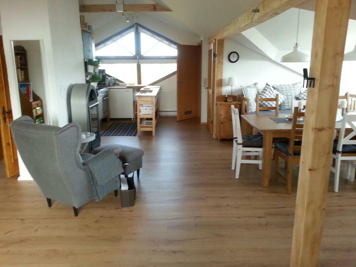 Ferienwohnung Wiesmuehlstrasse Генндорф-ам-Валлерзе Екстер'єр фото